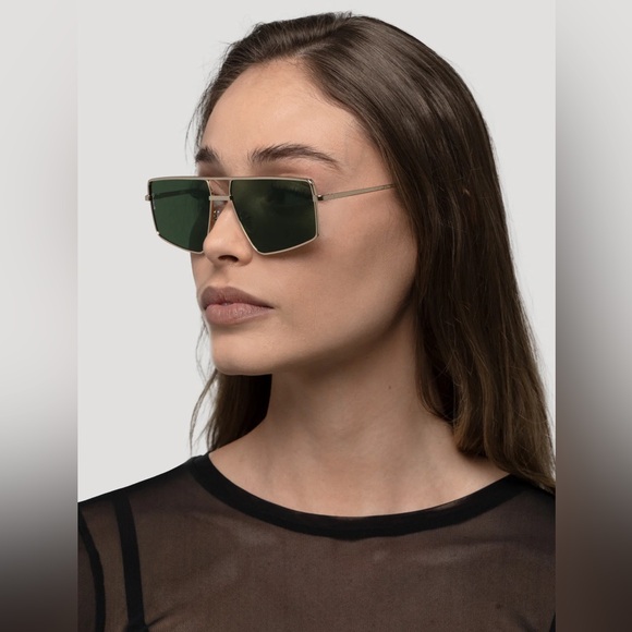 OTRA Gold Frame Sunglasses NWT - Picture 4 of 12